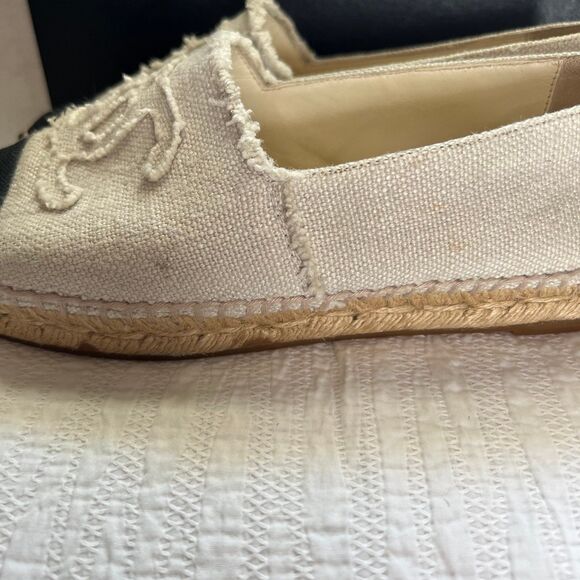 CHANEL Espadrilles Linen Black & Cream/Beige With Box And Dust Bags - Picture 5 of 12